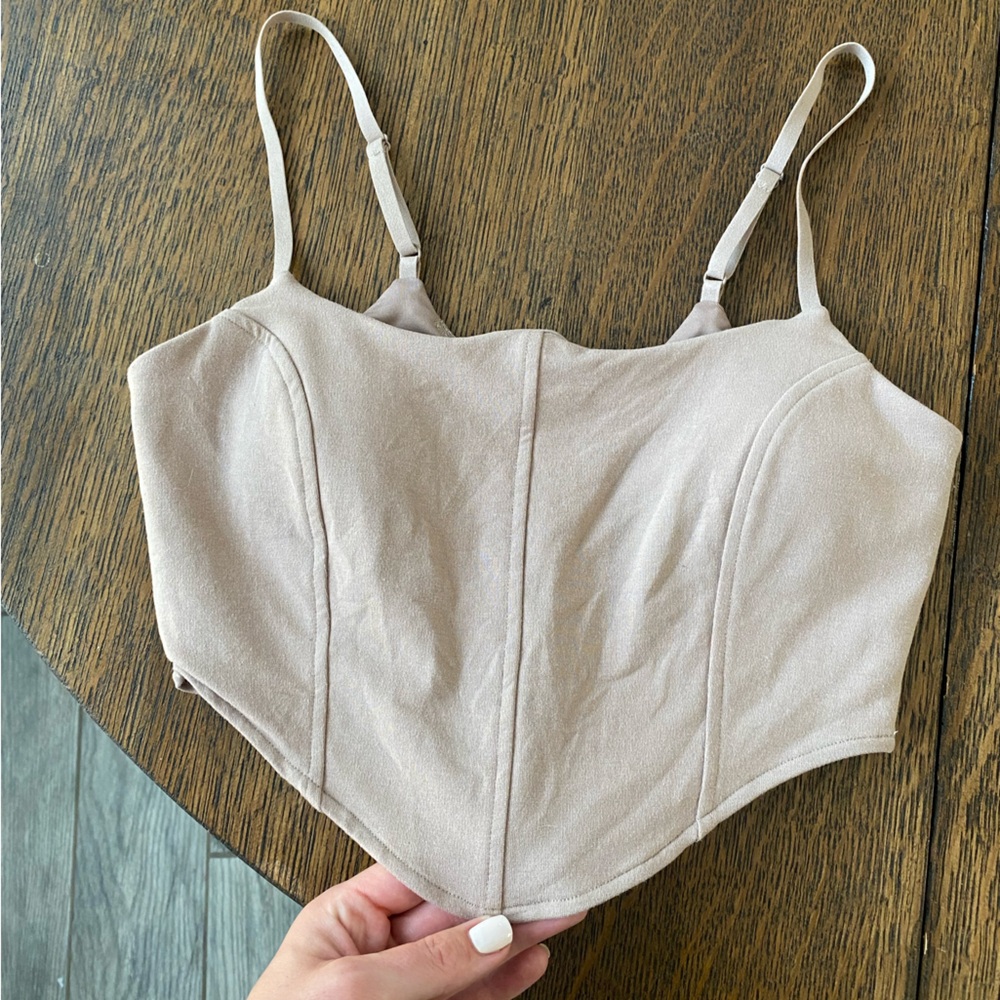 ALO PADDED CROP TANK